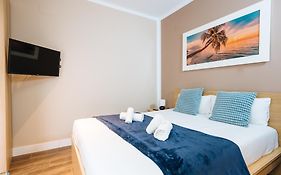 Elegant Duplex 3 Master Bedrooms And Private